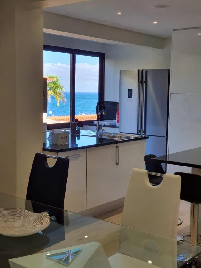 Sunrise Glances & Free Parking Apartment ฟุงชาล ภายนอก รูปภาพ