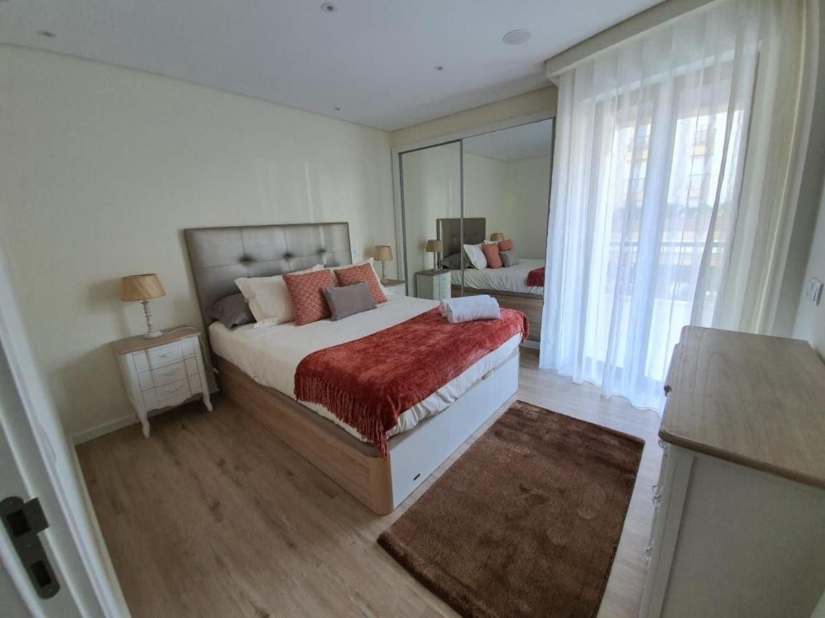 Sunrise Glances & Free Parking Apartment ฟุงชาล ภายนอก รูปภาพ